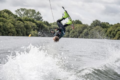 Ollie Phillips at the 2022 Malibu Boats UK Wakeboard And Wakesurf Nationals - Photo Mantis Pro Media